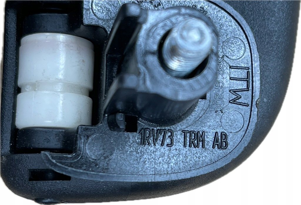 фото №3, P5 dodge charger 2017 ручки ручка кронштейн потолочный комплект 1rv73trmab