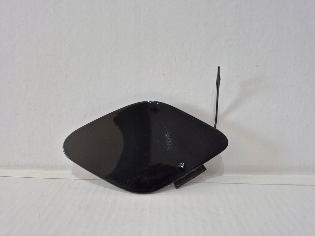 фото №1, Mercedes klasa b w247 18-22 заглушка фаркоп бампера перед оригинальная