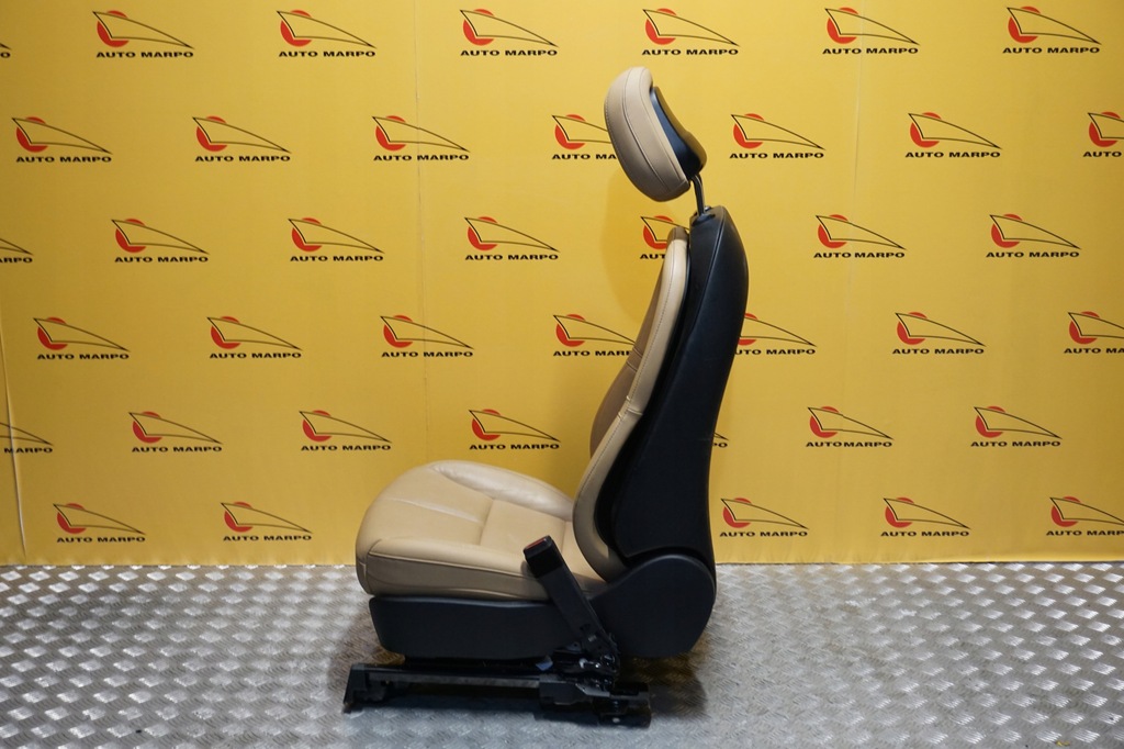 фото №6, Lincoln corsair 2020 - сиденье перед правый пассажира передний