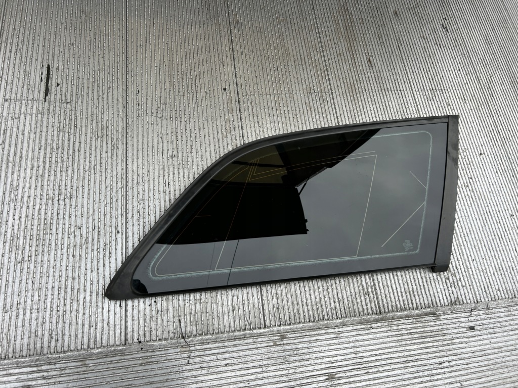 Купить Стекло кузовная подогрев as2 правый задний  audi a6 c6 универсал