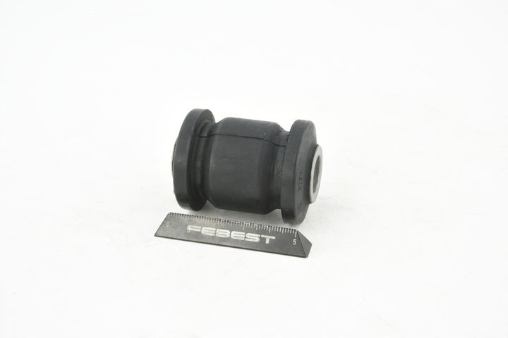 фото №10, Втулка передня важеля верхнього перед mitsubishi