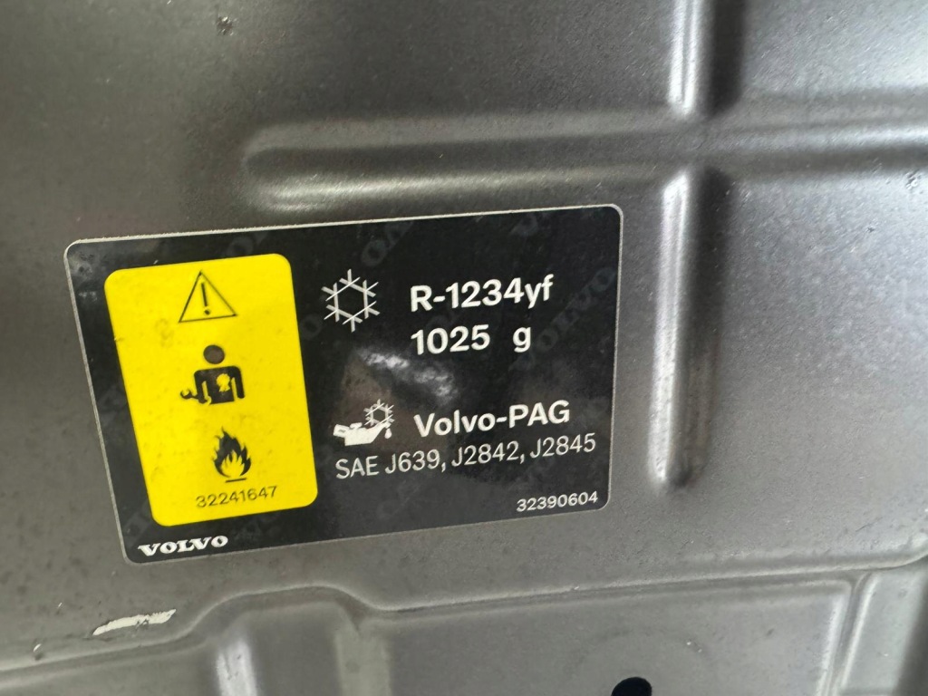 Volvo xc90 2 2 15- капот крышка двигателя перед передняя 31352866 Киев