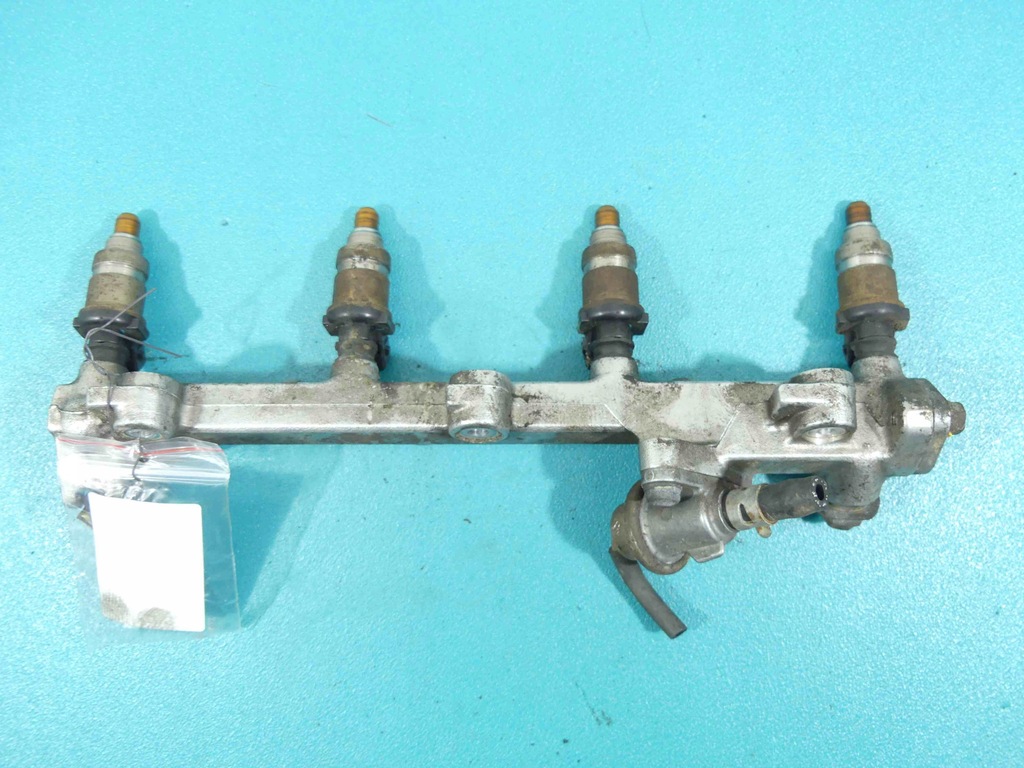 фото №1, Молдинг форсунки honda accord v 2.0 16v