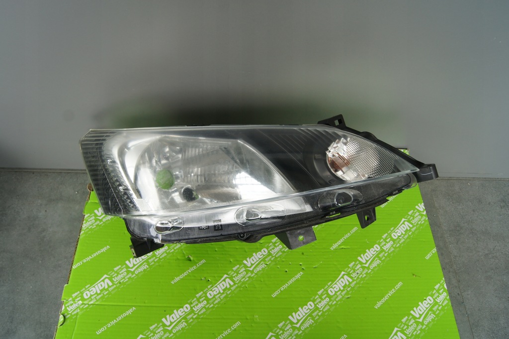 фото №6, Лампа nissan nv200 права europa 2010+