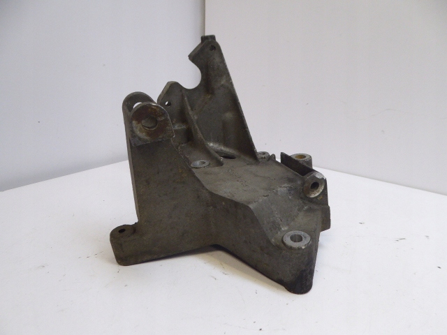 Focus mk1 98-04r кронштейн генератора 1.8 tdci Оригінал