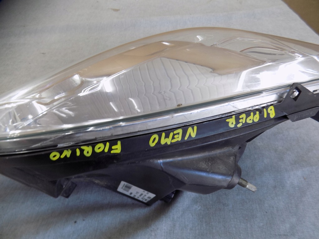 фото №9, Лампа правая r перед peugeot bipper citroen nemo fiat fiorino 0520868380e