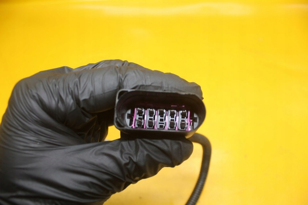 фото №7, Позиціонер коробки hxg audi q7 4l vw touareg 7l0971771