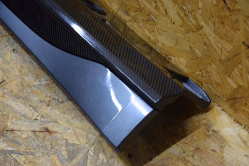 фото №15, Молдинг порог накладка правая карбон audi r8 4s ii lift lz7s 4s0853860 19-