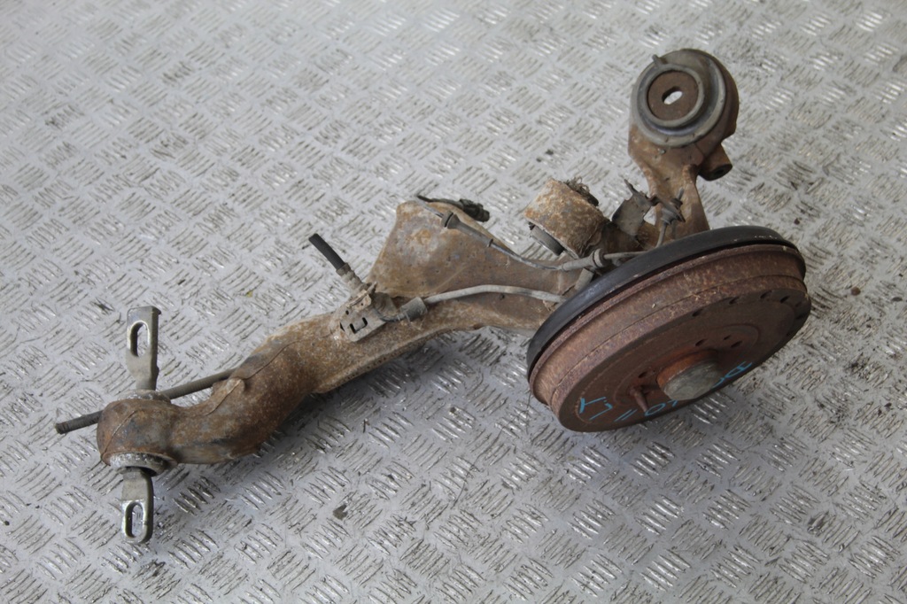 фото №1, Поворотный кулак левый задняя fiat doblo ii 2