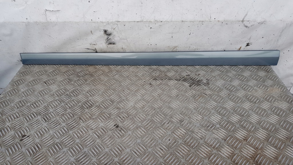 фото №2, Mercedes w203 молдинг двері права ліва перед 347