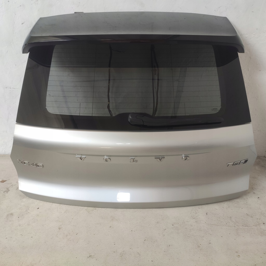 фото №1, Volvo xc40 2018 кришка багажника багажника комплектна камера колір 711