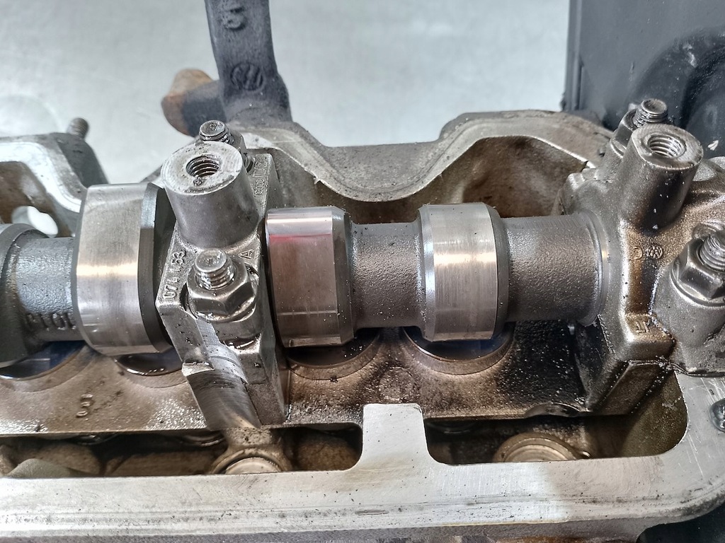 фото №4, Головка vw crafter 076103373d 2.5 tdi