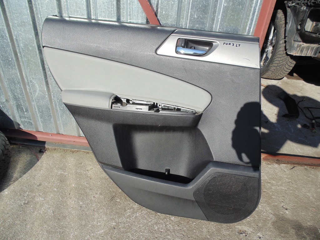 фото №1, Обшивка дверь левый задняя subaru forester iii 3