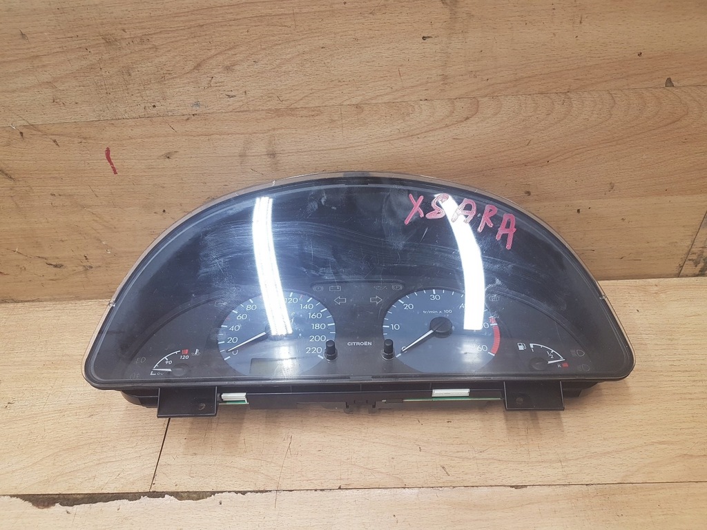 фото №1, Счетчик приборы citroen xsara ii 2.0 hdi