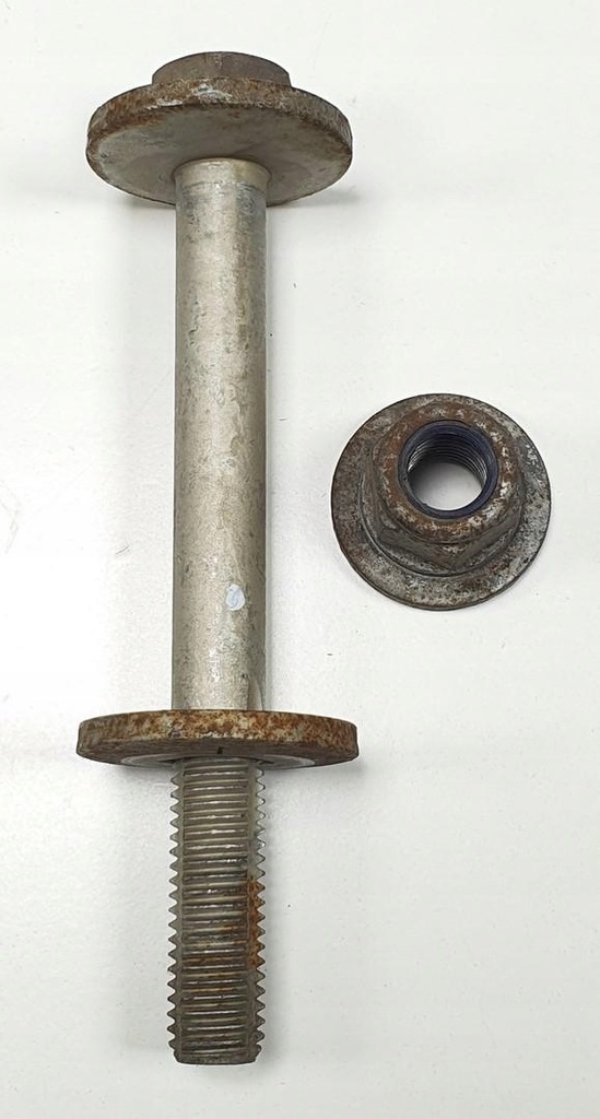 фото №1, Болт эксцентриковая land rover discovery sport l550