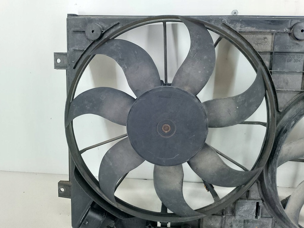 Вентилятор радиатора skoda octavia 2 1k0121207t 13-55d 300 198 1.9 tdi Недорого
