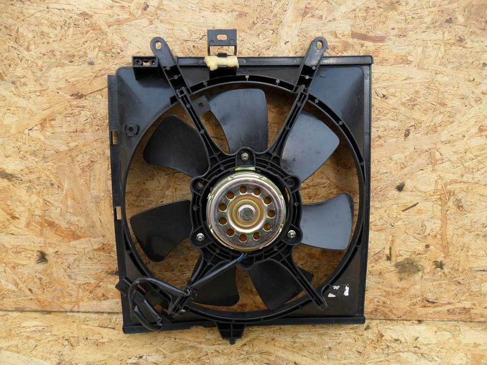 фото №8, Nissan x-trail t31 2007- вентилятор