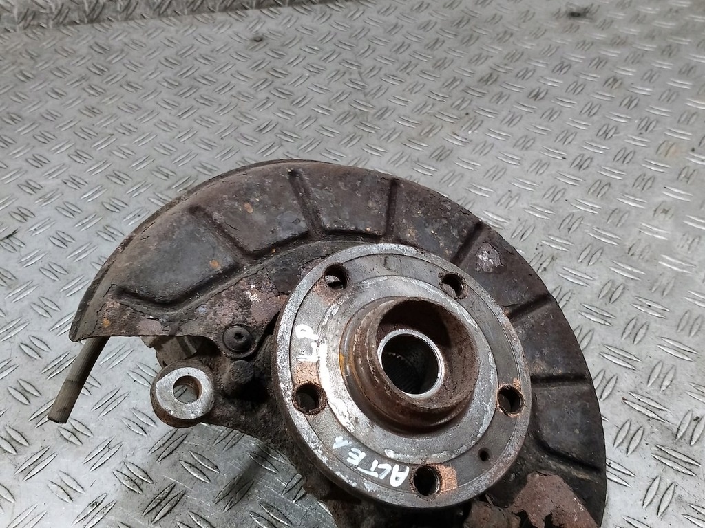 фото №6, Поворотний кулак лівий перед seat altea 2.0 tdi