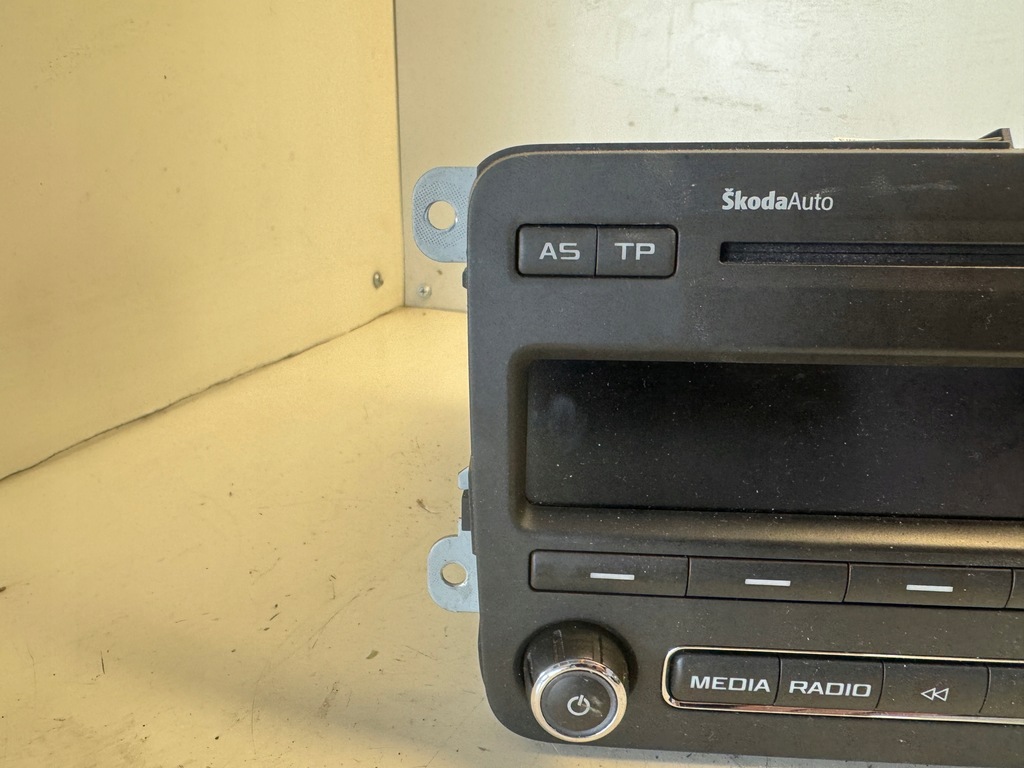 фото №2, Skoda fabia ii lift радіо cd 5j0035161c