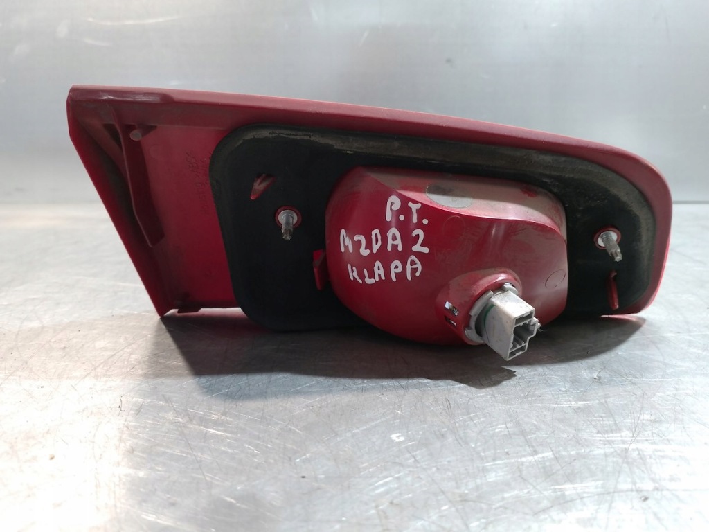 фото №4, Лампа задня права w кришка mazda 2 3m71-13547-ag
