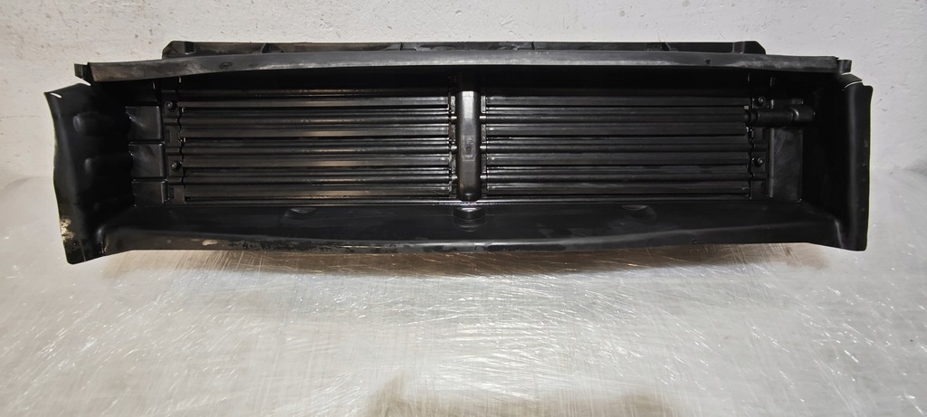 фото №1, Воздуховод воздуха жалюзи volvo xc60 ii