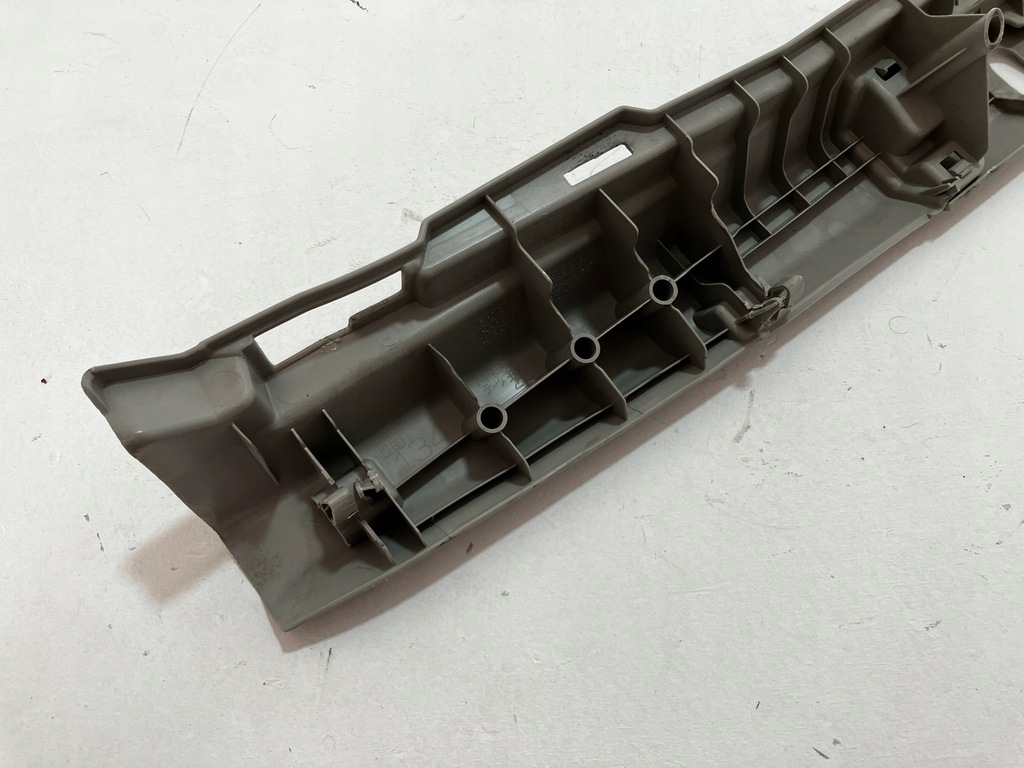 фото №8, Prius iii защита поперечина заднего порог багажника