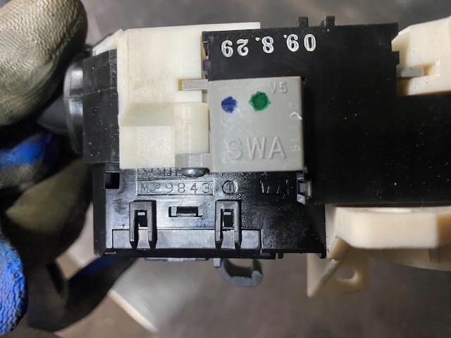 фото №4, Honda insight włcznik света дворник