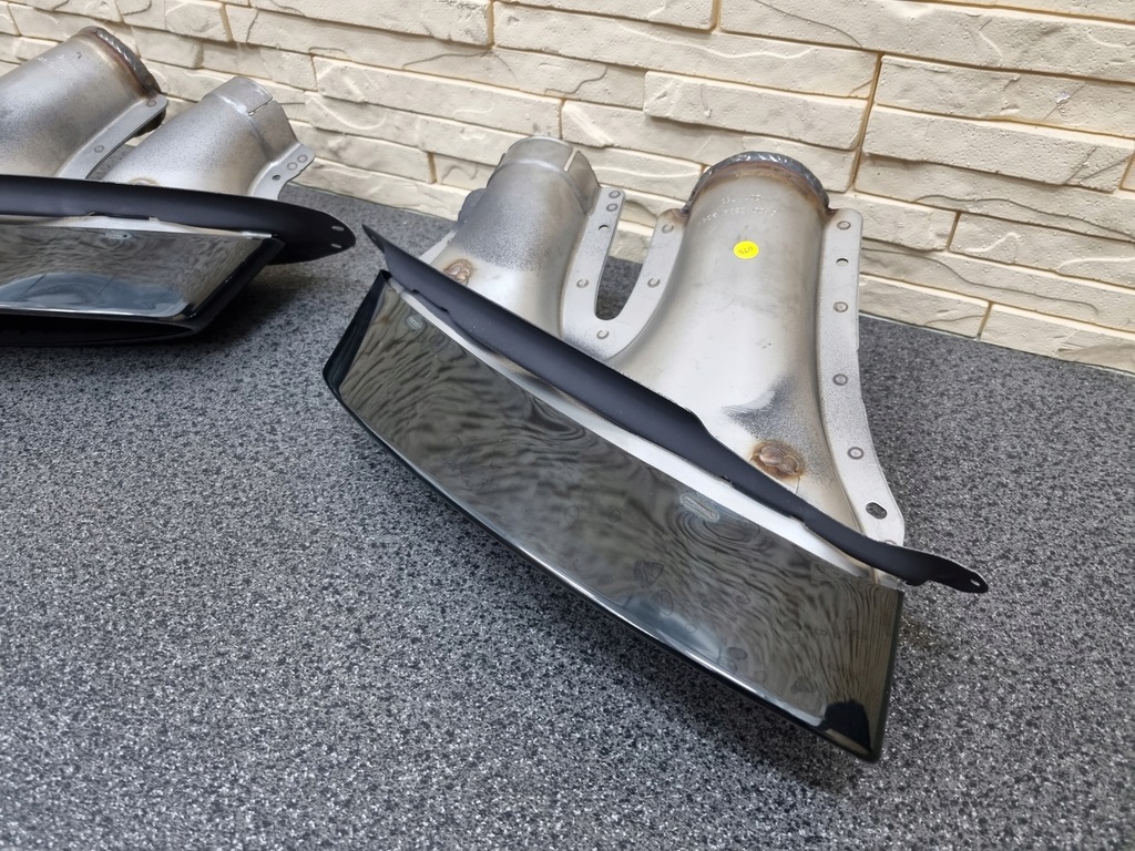 фото №6, Bentley flying spur 2022 насадки выхлоп глушителя