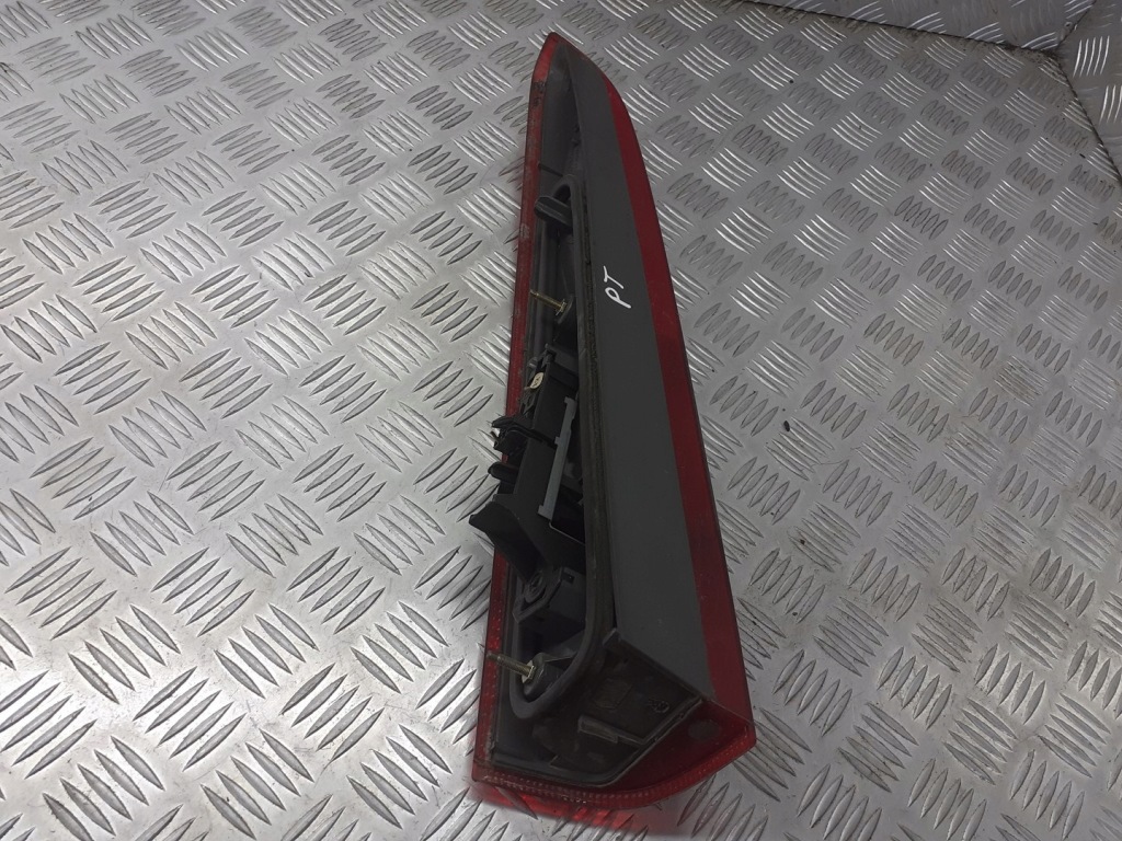 фото №2, Лампа правый задняя volvo v70 ii 2.5 tdi