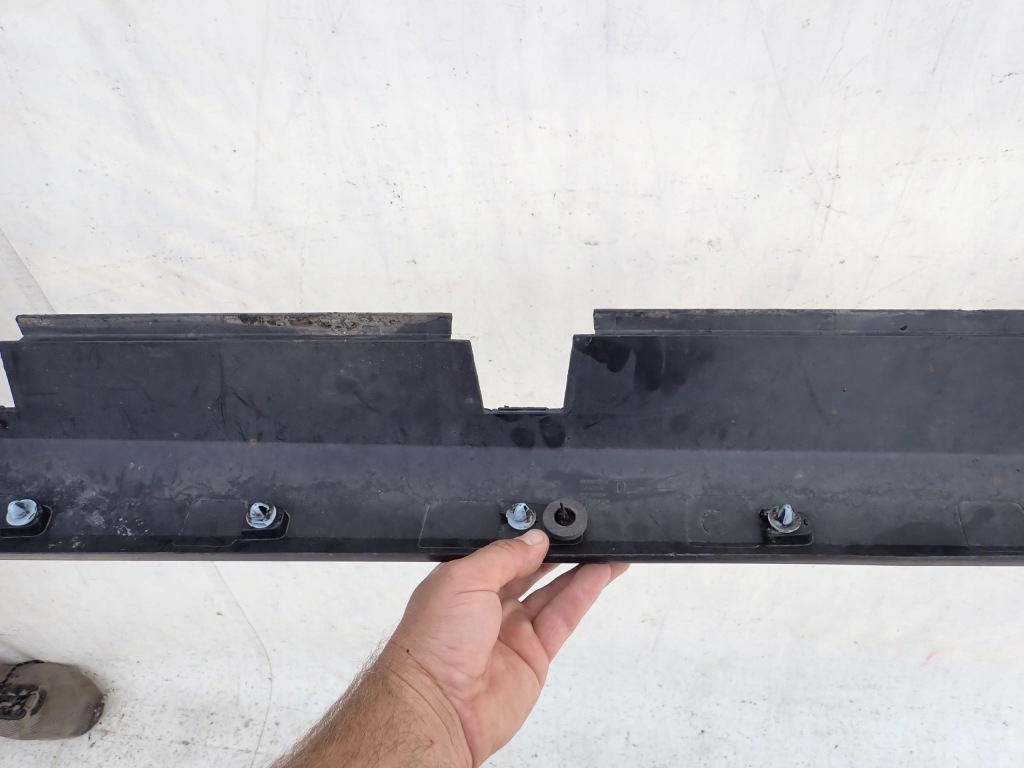 фото №10, Citroen c3 iii 16- молдинг порог правая