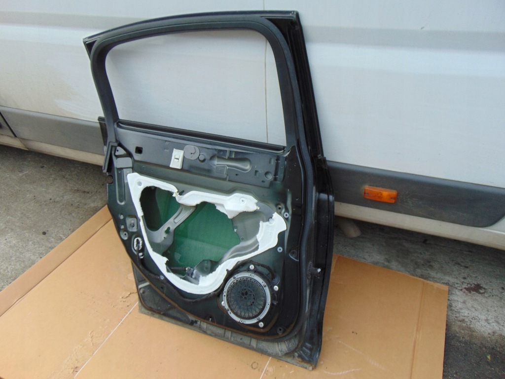 фото №13, Дверь левый задняя citroen c5 iii 2008- ktvd sedan