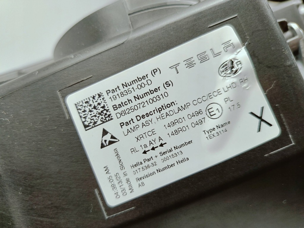 Tesla model y juniper 25- фара правий перед full led європа  1918351-00-d Недорого