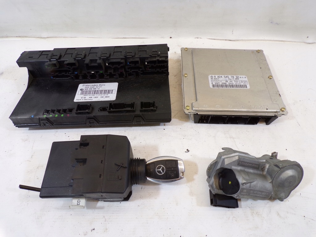 фото №1, Набор стартовый mercedes w203 3.2b a0245457032