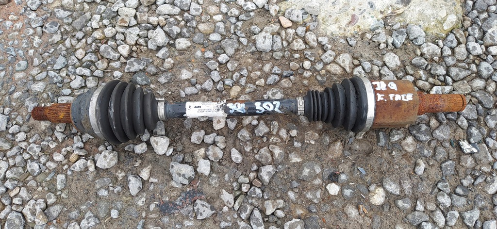 фото №1, Jaguar f-pace f pace 2.0d привідний вал ліва перед передня