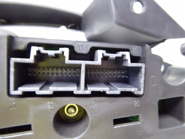 Caliber 06-11 лічильник прилади 2.0 crd bwd Недорого