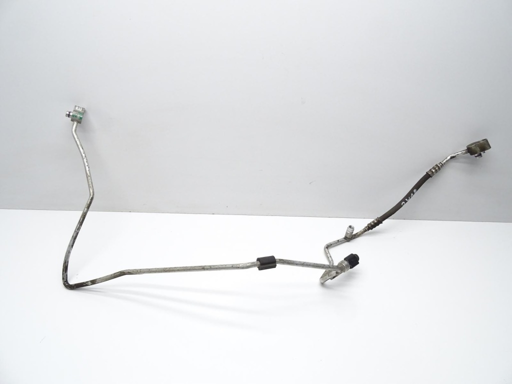фото №1, Шланг труба пабтрубок  кондиционера 5n0820741c 2.0 tdi vw tiguan i 5n lift