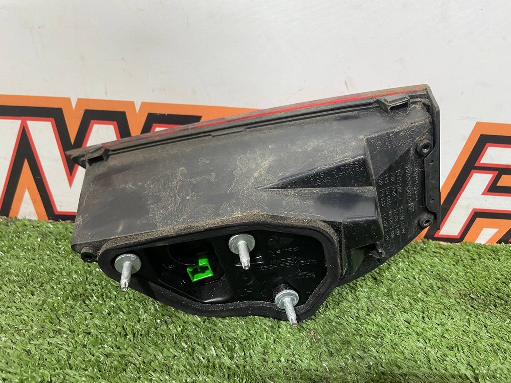 фото №11, Лампа кришки лівий задня jaguar f-pace x761 hk83-15k273-aa