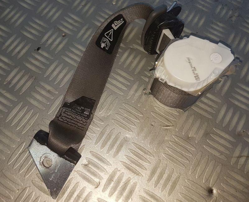 фото №1, Jaguar xf pas безопасности p.p 9x23-f611b08-ad