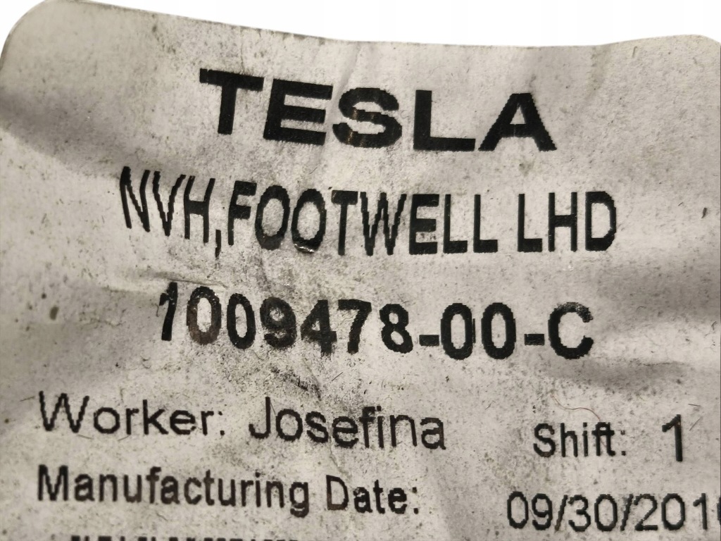 Захист під  повітропровід права сторона tesla model s 100947800c Київ