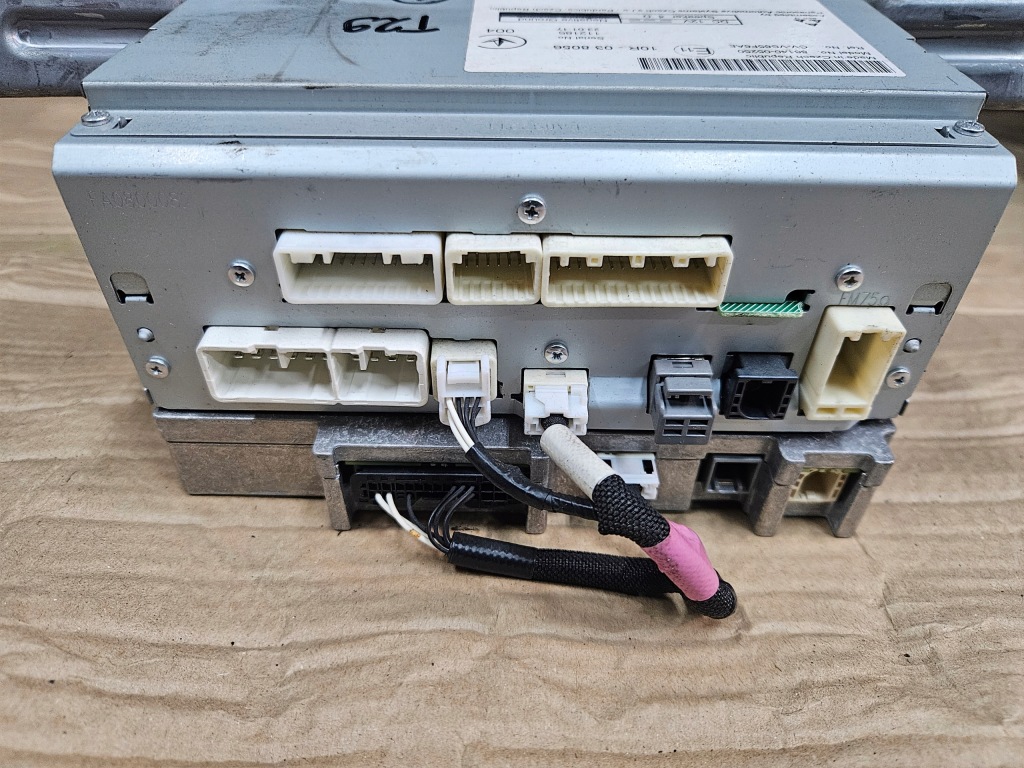 Toyota avensis t29 15-18 радио навигация в Украине