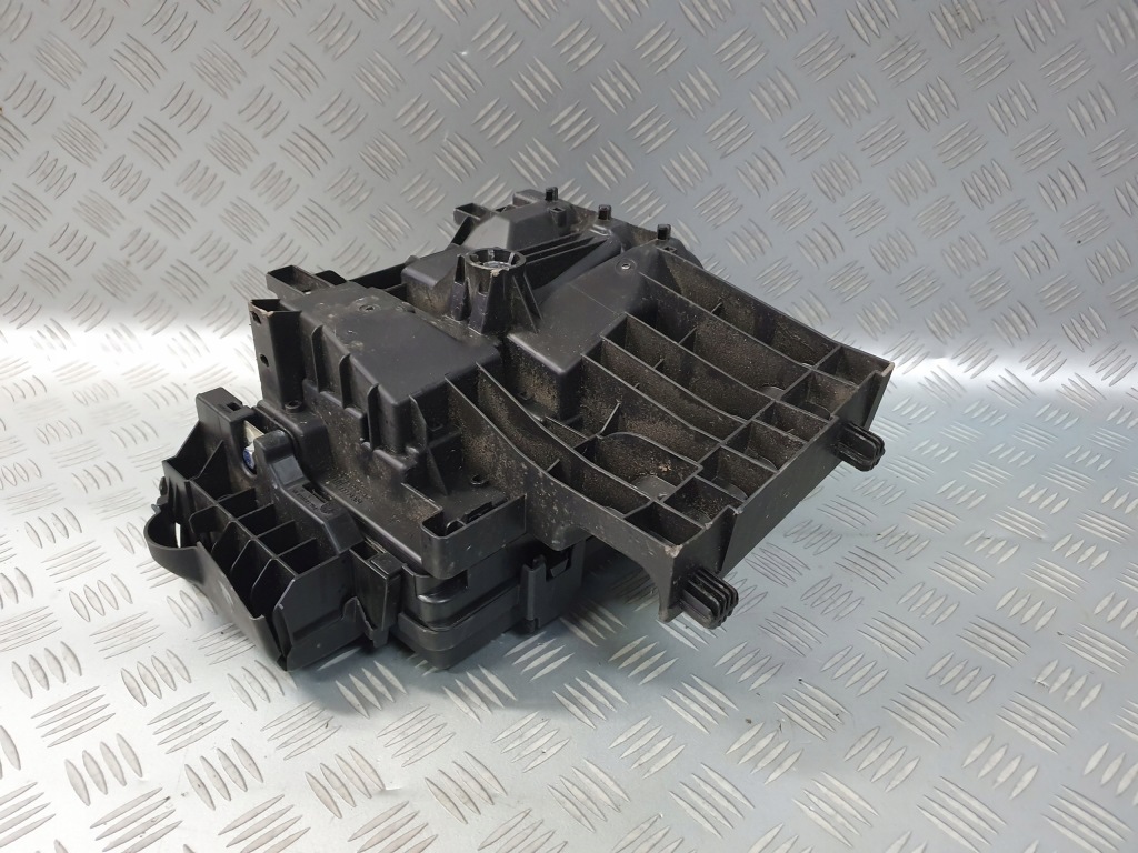 фото №4, Коробка запобіжників bsi основа opel astra k