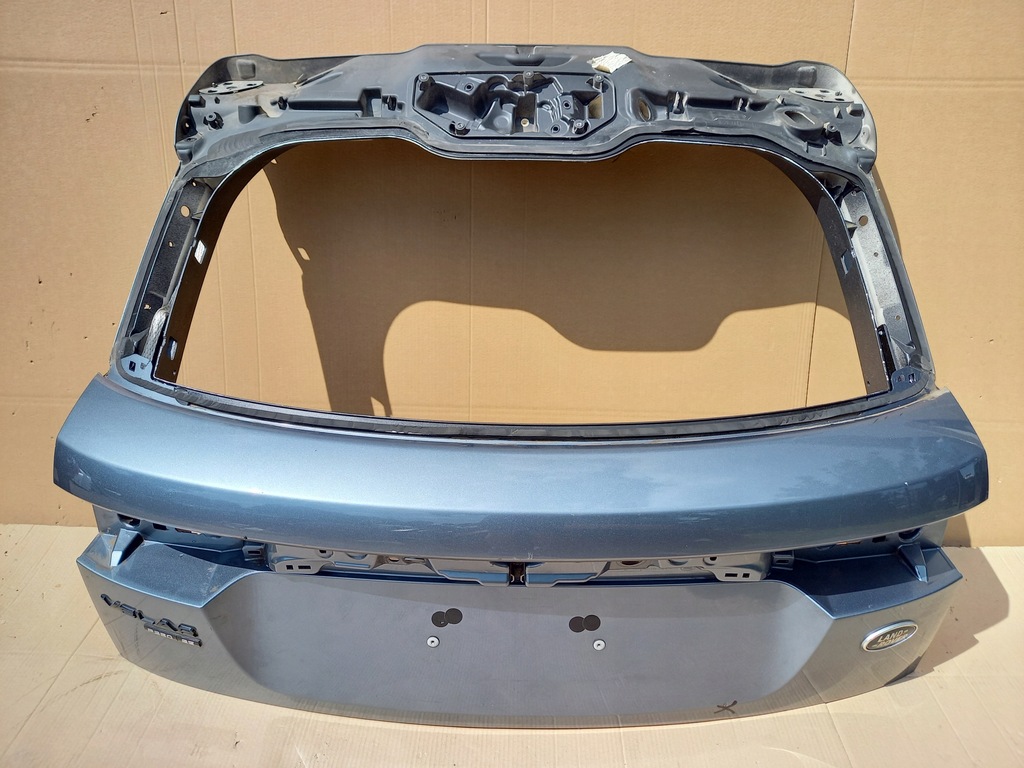 фото №1, Range rover velar l560 крышка багажника задняя крышка багажника
