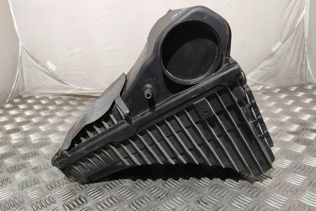 фото №7, Корпус фильтра воздуха porsche cayenne 9pa 7l5129607d 4.8l бензиновый