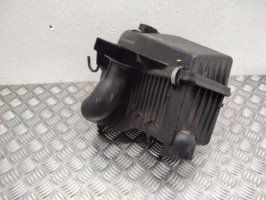 фото №5, Mazda 6 2004 корпус фильтра воздуха