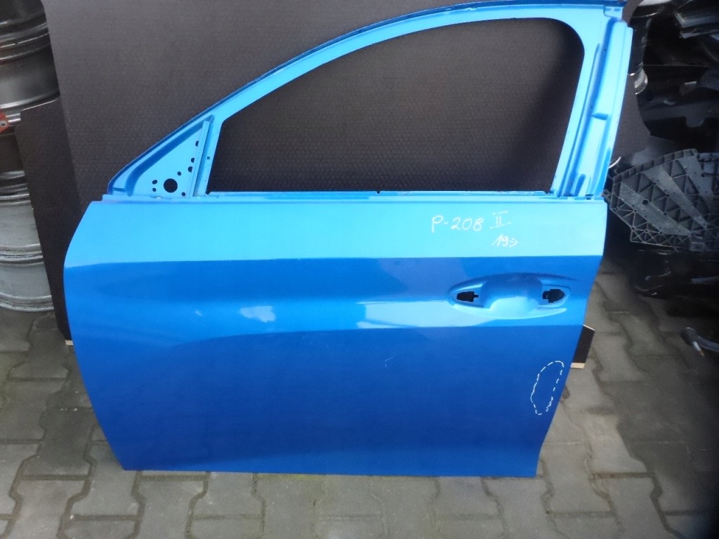Купить Peugeot 208 2 19- дверь левая передние левый перед оригинал