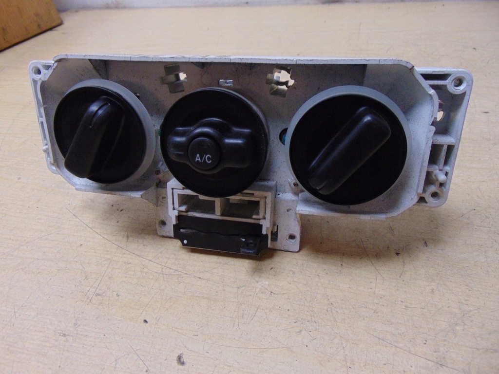 фото №6, Панель управление кондиционера suzuki ignis