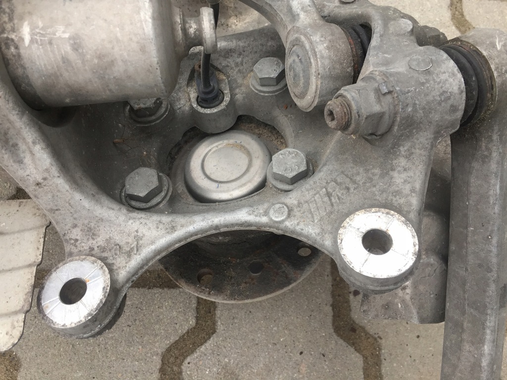 фото №6, Bmw m3 e92 поворотний кулак амортизатор edc лівий перед 2283435