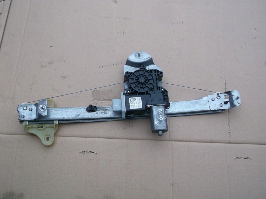 фото №1, Renault clio iv підйомник скло правий перед