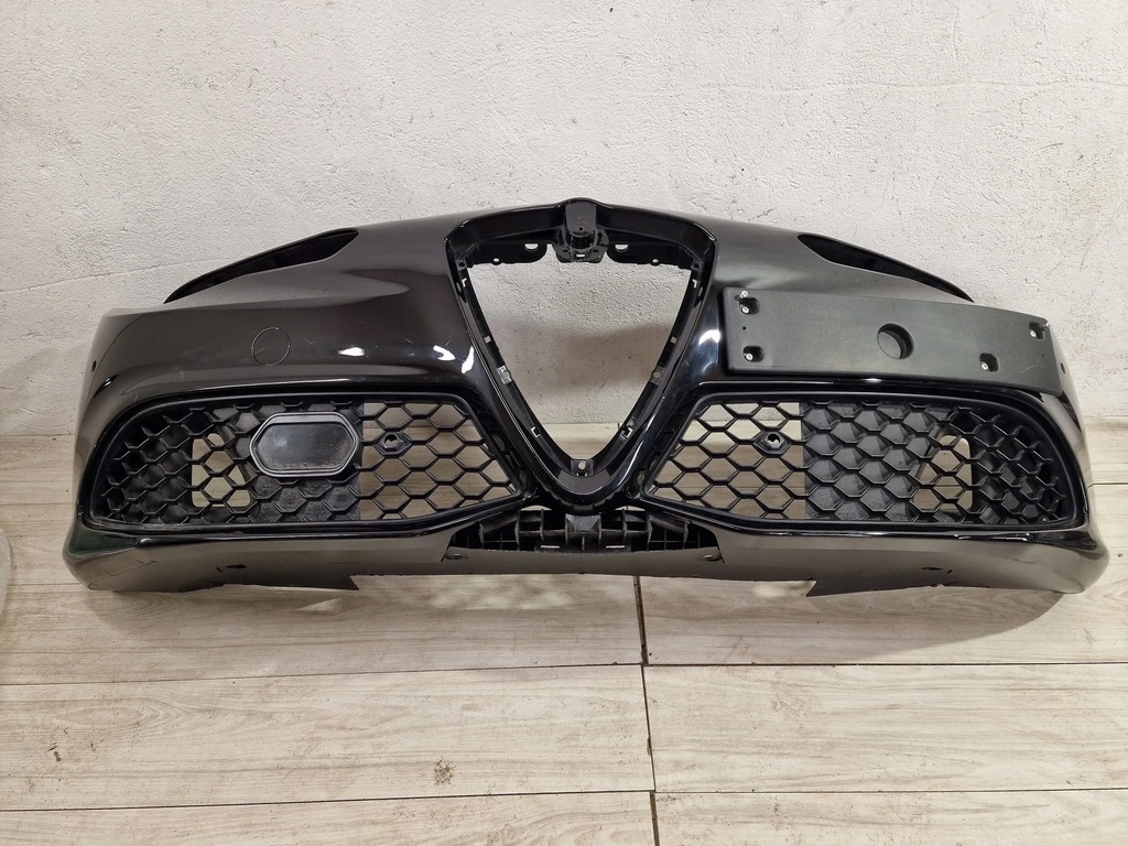 фото №2, Бампер передний alfa romeo giulia veloce