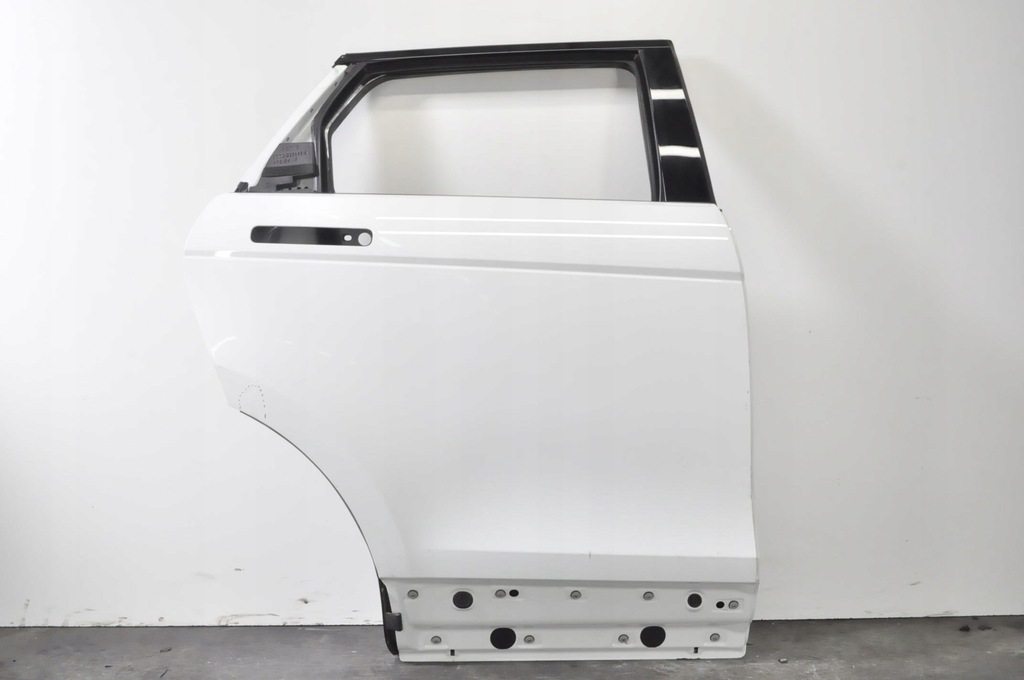 фото №1, Land rover range rover evoque l551 дверь правый задняя fuji white